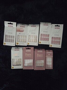 NWT Kiss Press-On Nail Assortment in Pink & Nude Tones